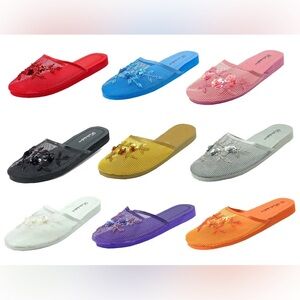 Mesh slippers of all colors